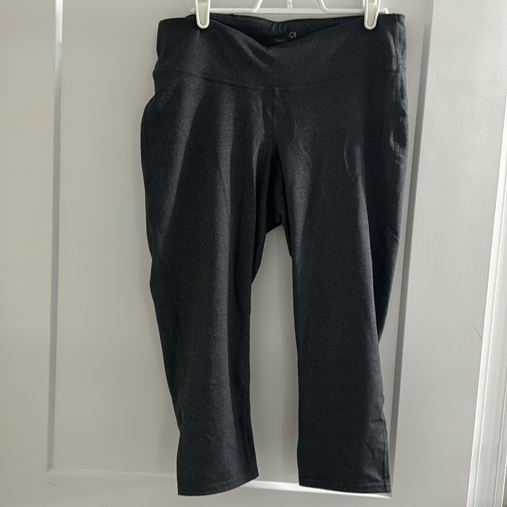 Gap workout leggings 21” length